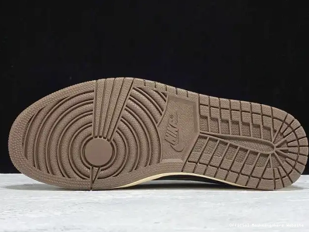 Official Maikesneakers x Dark Mocha Travis CQ4277-001 Low Scott SP Air 1 OG Jordan 0325